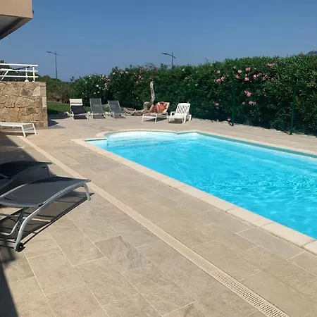 Grand T4 , Vue Magnifique A 50 M De La *