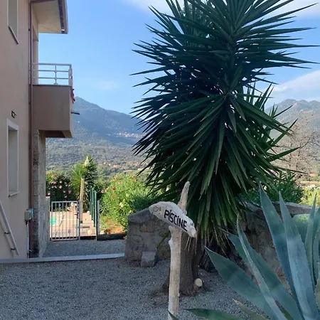 Apartment Grand T4 , Vue Magnifique A 50 M De La *
